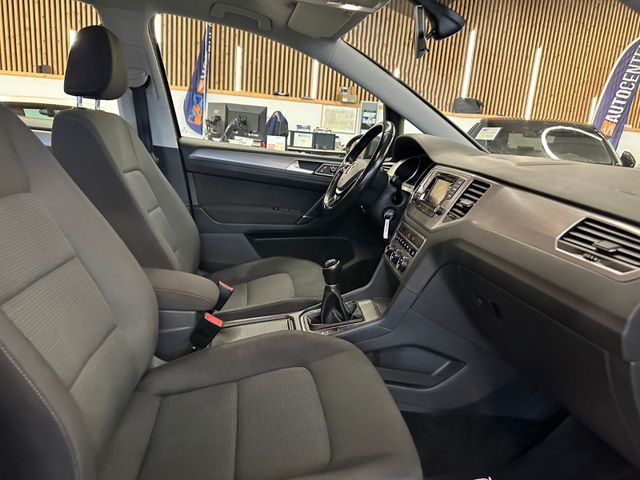 MYAUTOCENTER – Gebraucht- und Jahreswagen mit Werkstattservice in Pfaffenhofen Volkswagen Golf Sportsvan VII Comfortline BMTStart-Stopp