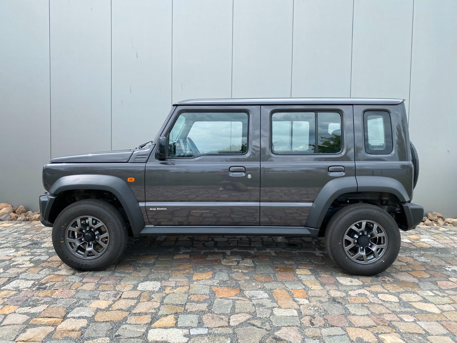 Suzuki JIMNY AUTM. GLX PKW 5 TÜRER 4 SITZE 4x4 ALLGRIP