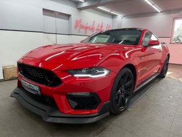 Ford Mustang - 1