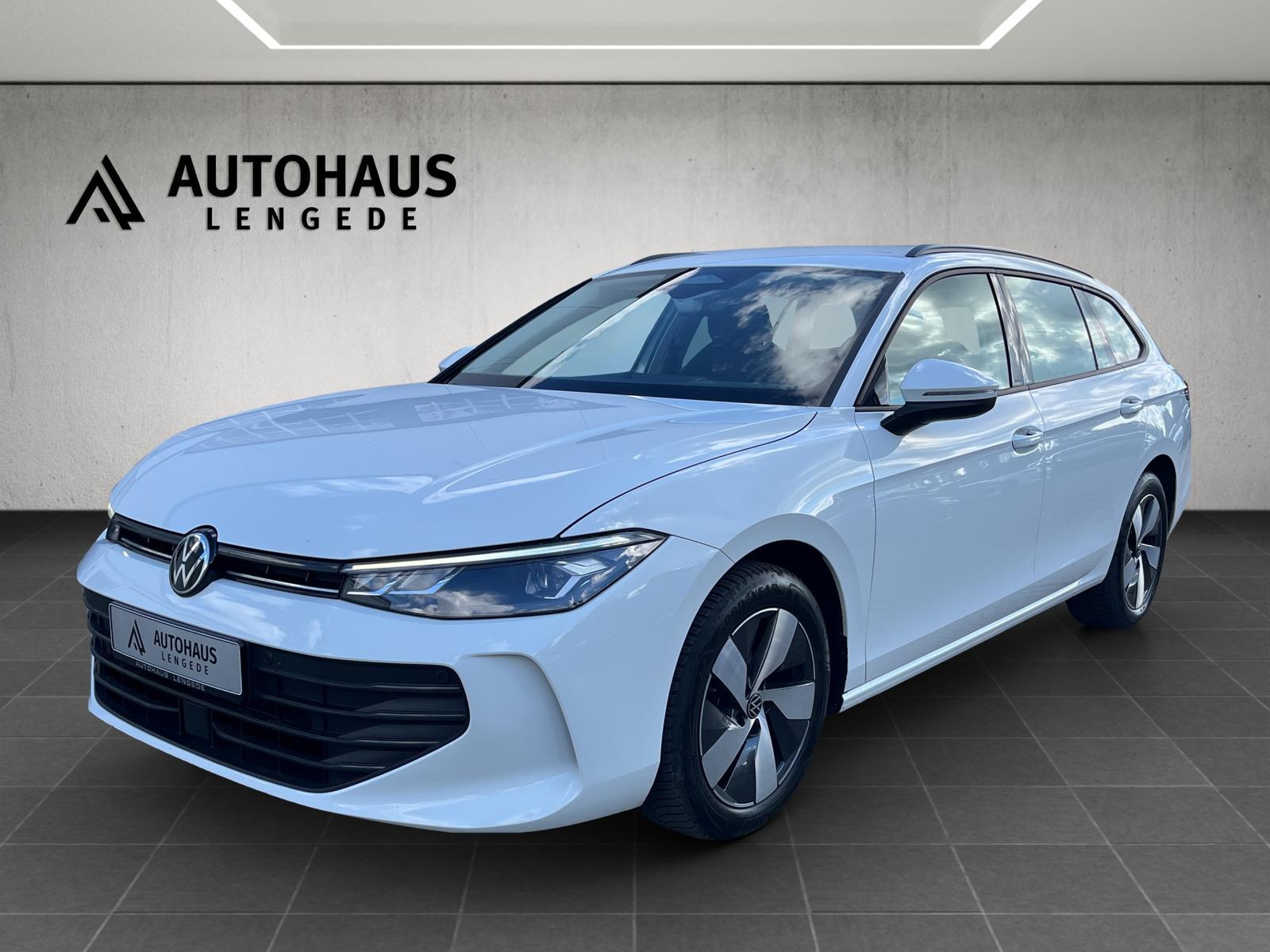 Volkswagen Passat Var. 1.5 eTSI DSG KAMERA TEMPO APPLE-CAR