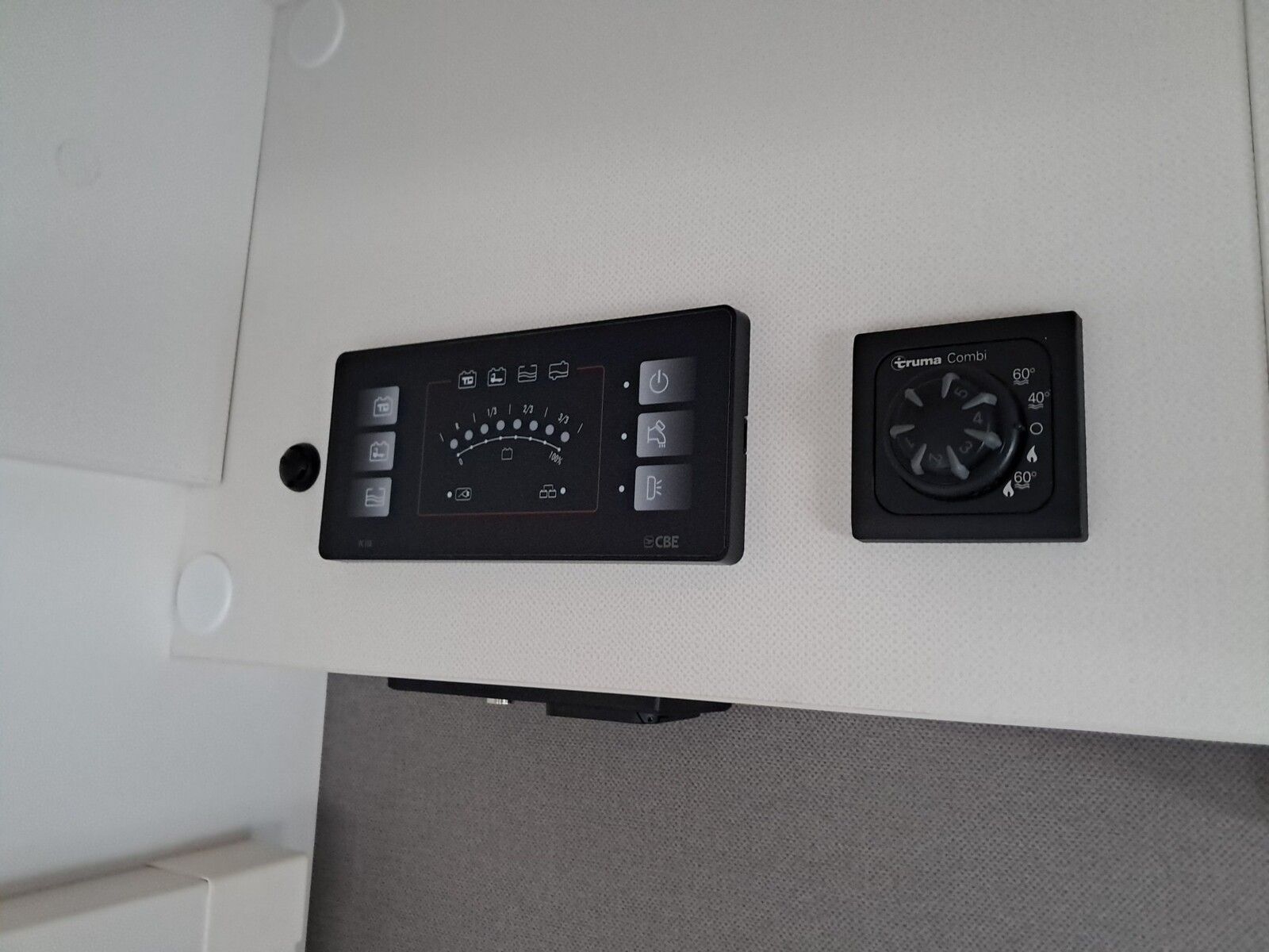Fahrzeugabbildung Etrusco T Ford 7.3 SCF Klimaauto., Solaranlage, Hubbett