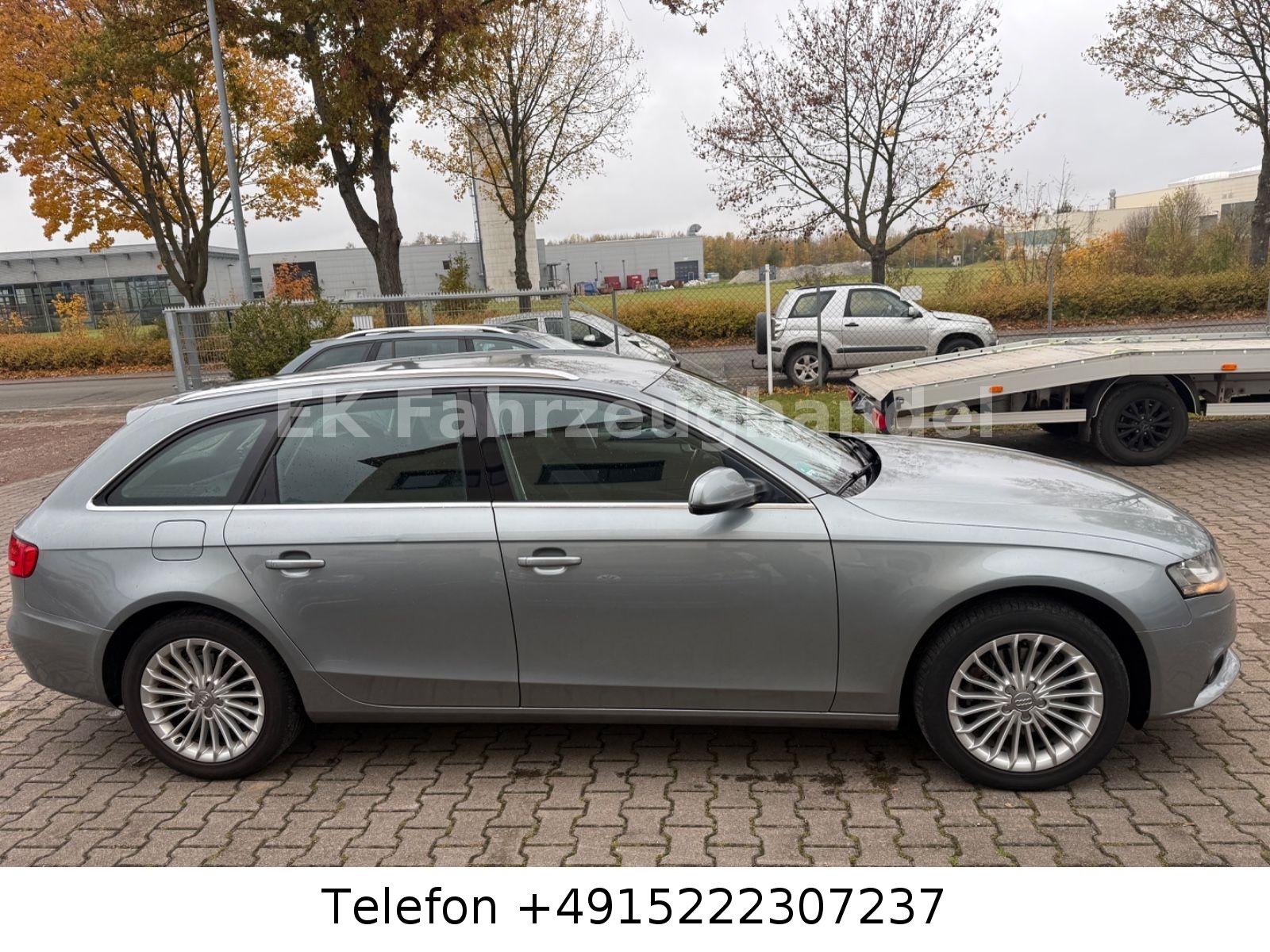 Audi A4 2011 — photo 7