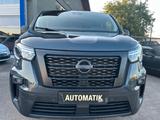 Nissan NV300 Kombi L1H1 2,8t TEKNA DREIER SITZ MIT BETT - Nissan NV300 aus 2022