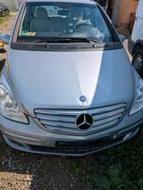 Mercedes-Benz B 2.500  VB - Mercedes-Benz 500 mit Diesel-Antrieb