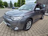 Mitsubishi Outlander PHEV Instyle 4WD"AHK"Leder"Kamera"Navi - Mitsubishi Outlander mit Hybrid-Antrieb