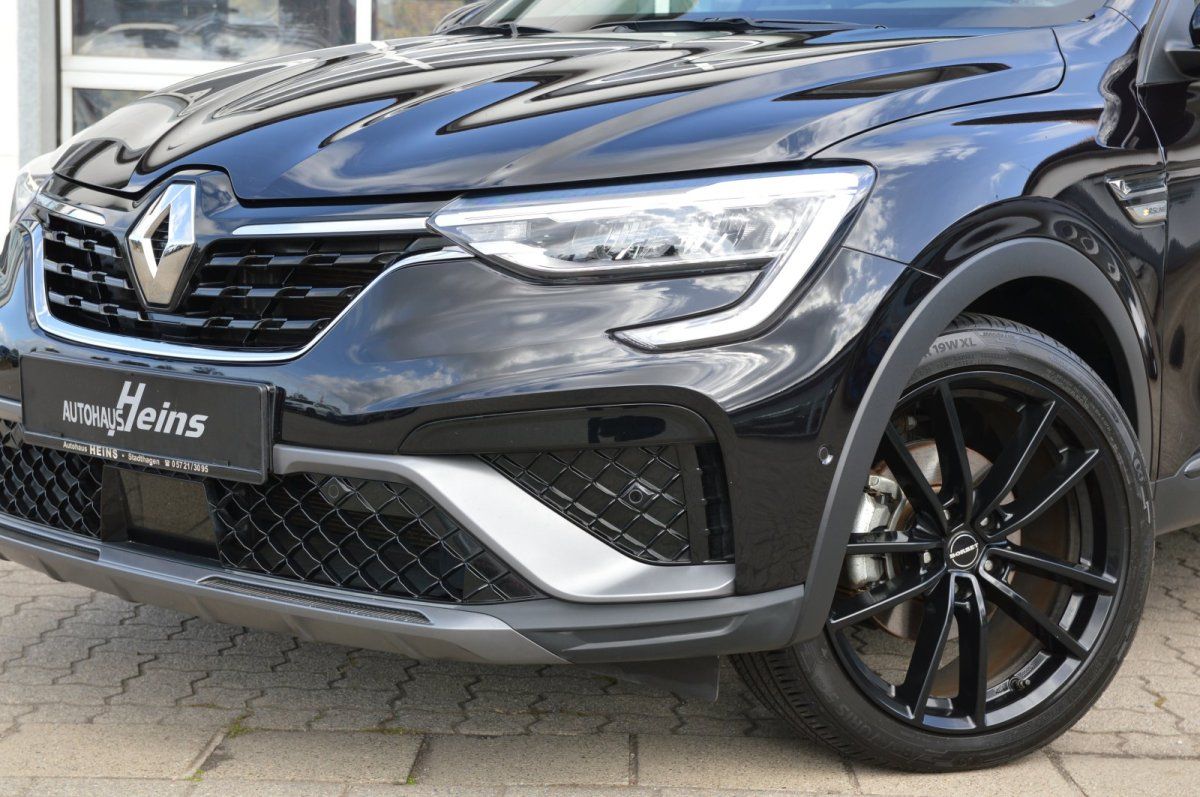 Fahrzeugabbildung Renault Arkana   R.S. Line E-Tech