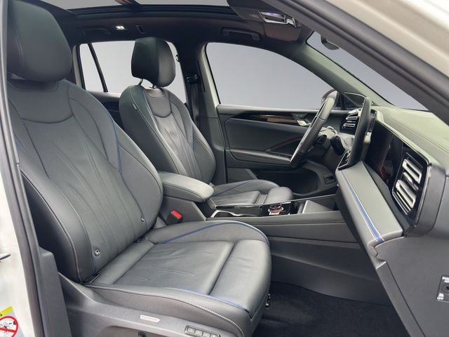 Tiguan 2.0 TDI R-Line 4Motion DSG HUD PANO 360°