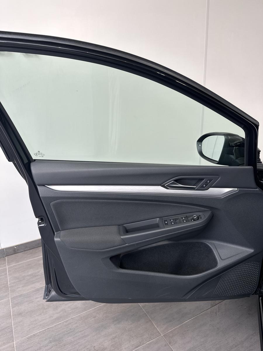 Volkswagen Golf Variant 2.0 TDI DSG Life LED+ACC+SHZ+VCOCK, миниатюра 7