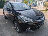 Hyundai ix35 Style Allrad/ Automatik/Xenon/Panorama - Hyundai ix35: Auto