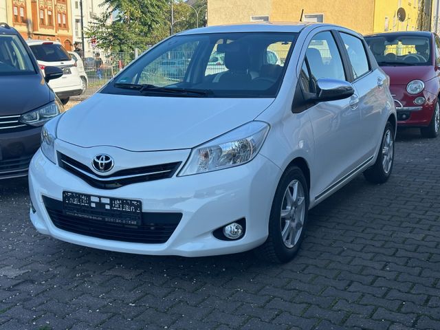 Toyota YARIS COOL*DIESEL+NAVI+KAMERA*