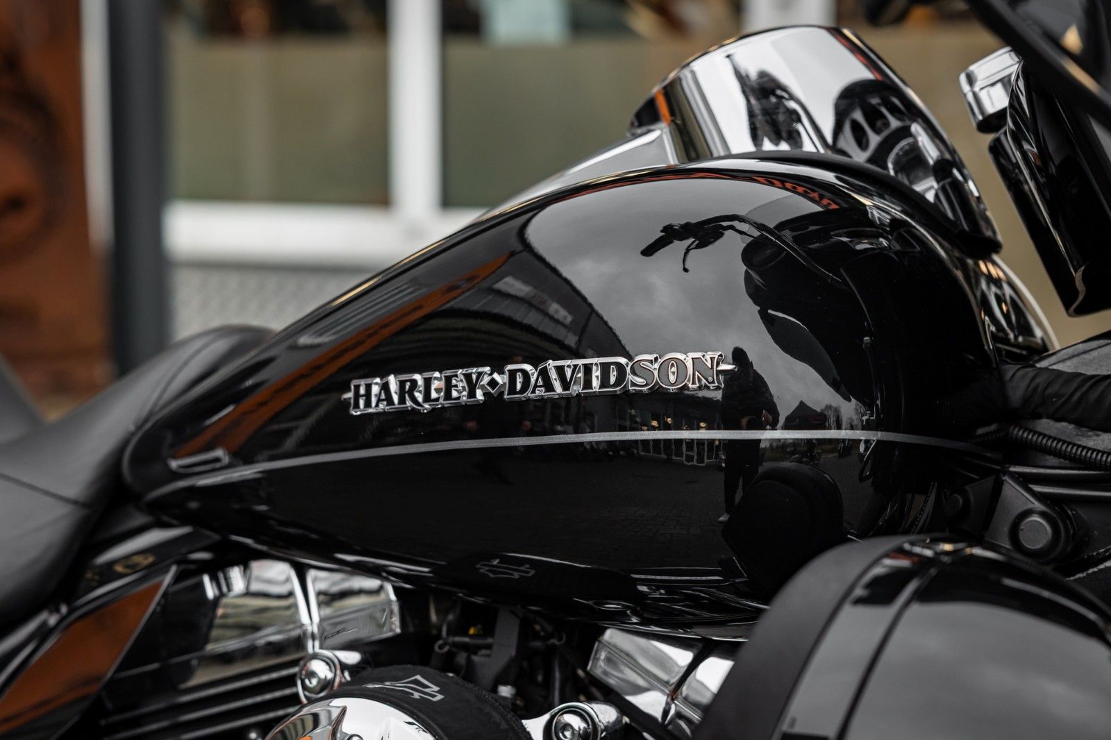 Fahrzeugabbildung Harley-Davidson ULTRA LIMITED LOW FLHTKL 103CUI - JEKILL&HYDE -