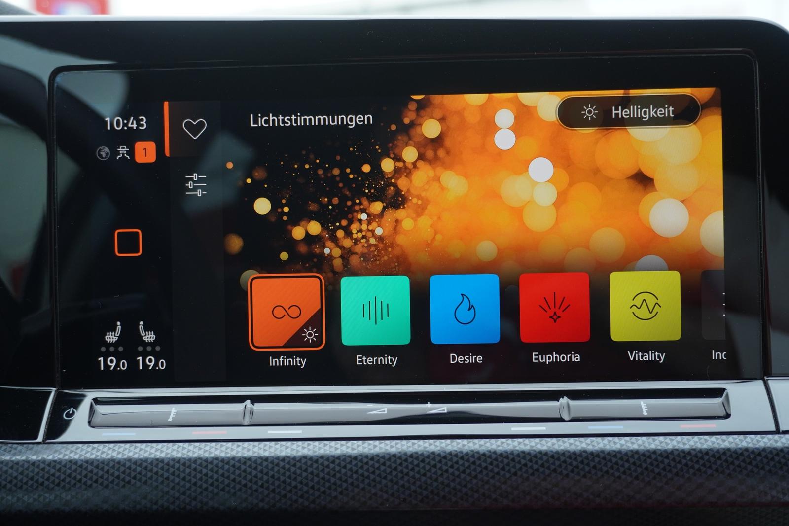 Volkswagen Golf VIII eTSI Klimaaut. LED Navi Kamera, миниатюра 29