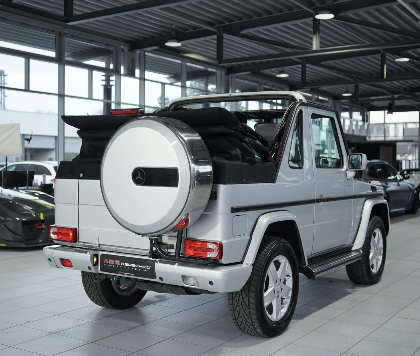 Mercedes Benz G 320