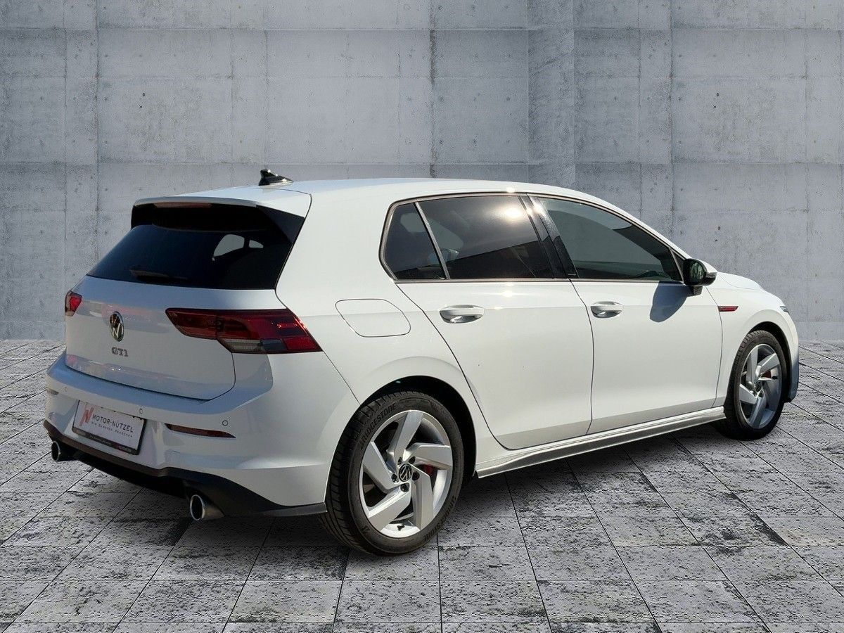 Volkswagen Golf - Bild 6