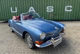 Volkswagen Karmann Ghia - blaue Volkswagen Karmann Ghia