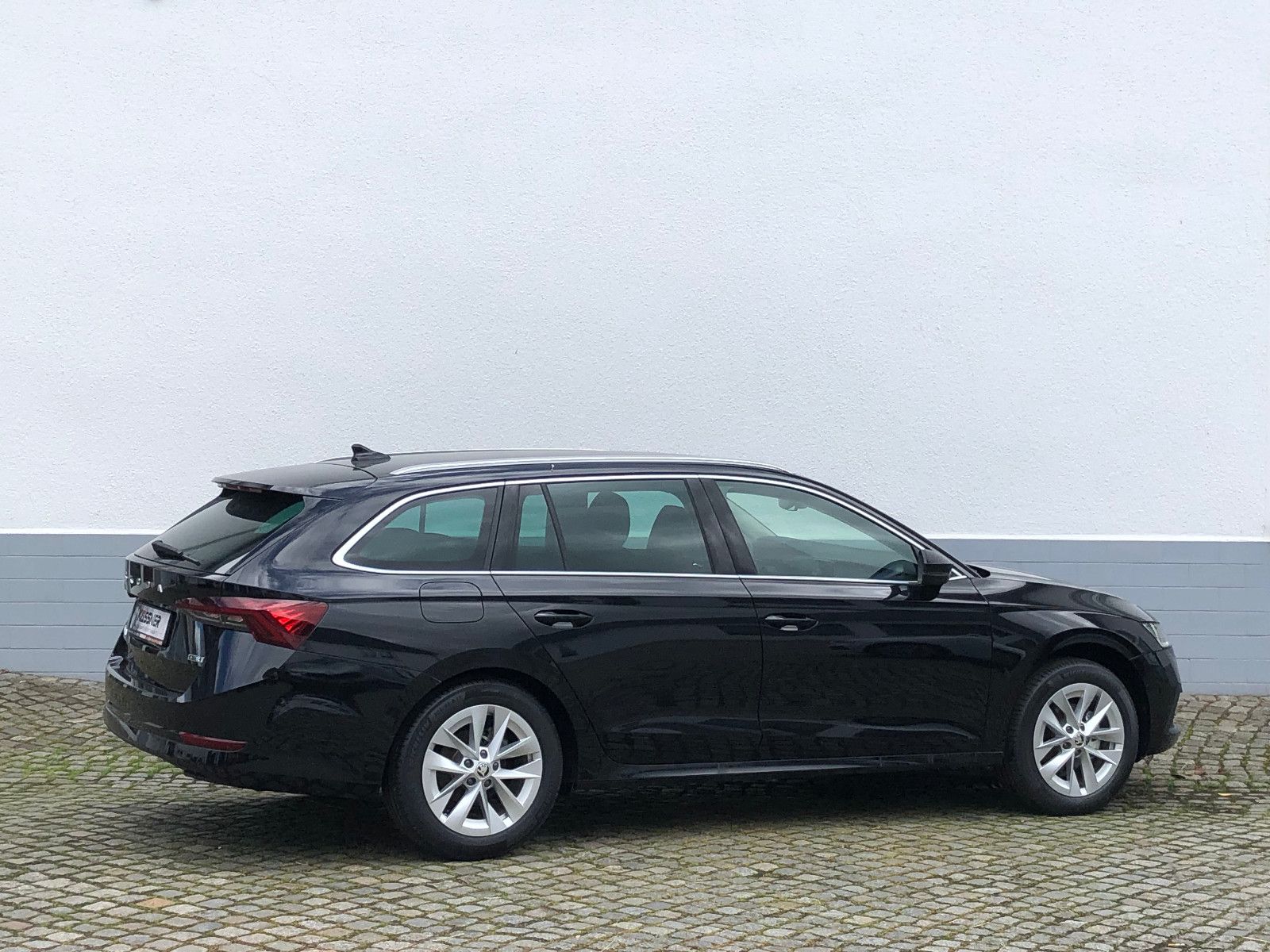 Fahrzeugabbildung SKODA Octavia Combi 1,5 TSI Style DSG *el. Heckklappe