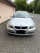 BMW 318 i Touring - BMW 318
