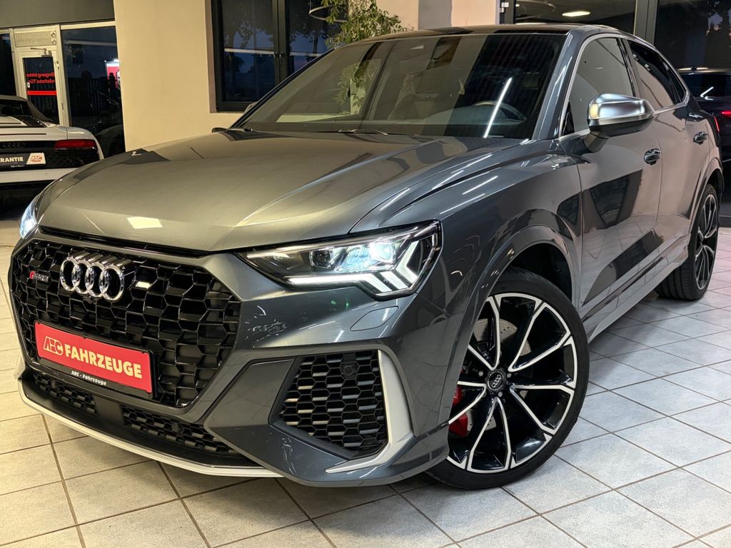 Image of Audi RSQ3