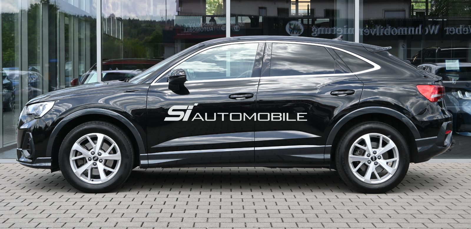 Fahrzeugabbildung Audi Q3 Sportback 40 TDI quattro S tr. °AHK°KAMERA°