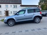 Skoda Yeti 2.0 TDI 4x4 DSG*Navi*Temp*PDC*Xenon*SHZ*Iso - Skoda Yeti: 2.0