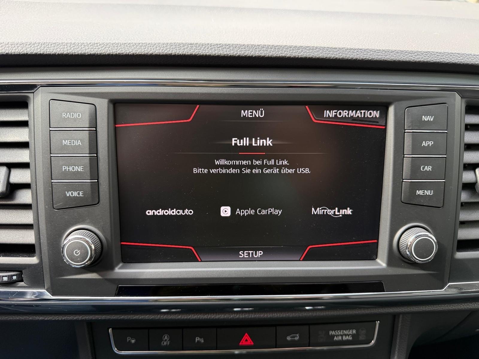 Seat Ateca 1.5 TSI ACT DSG Style NAVI ACC LED Leder