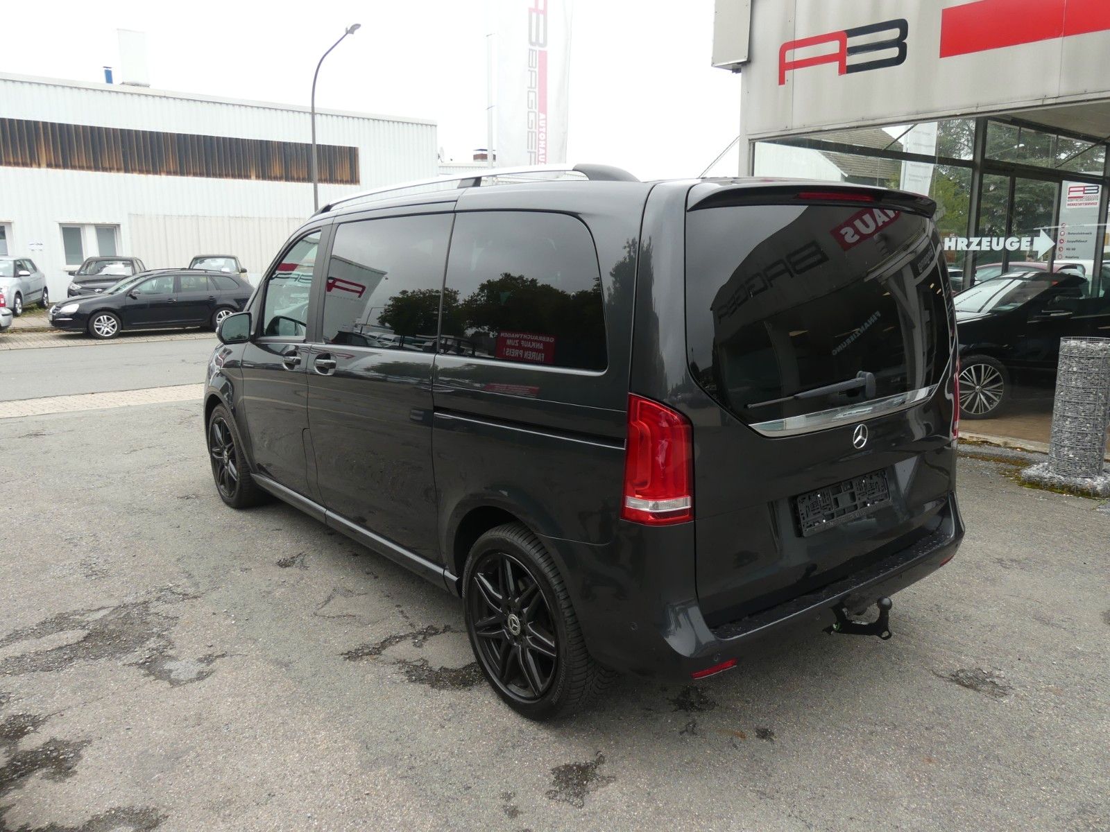 Mercedes-Benz V 250 EDITION 4MATIC 7-Sitzer AMG Line Automatik foto 7