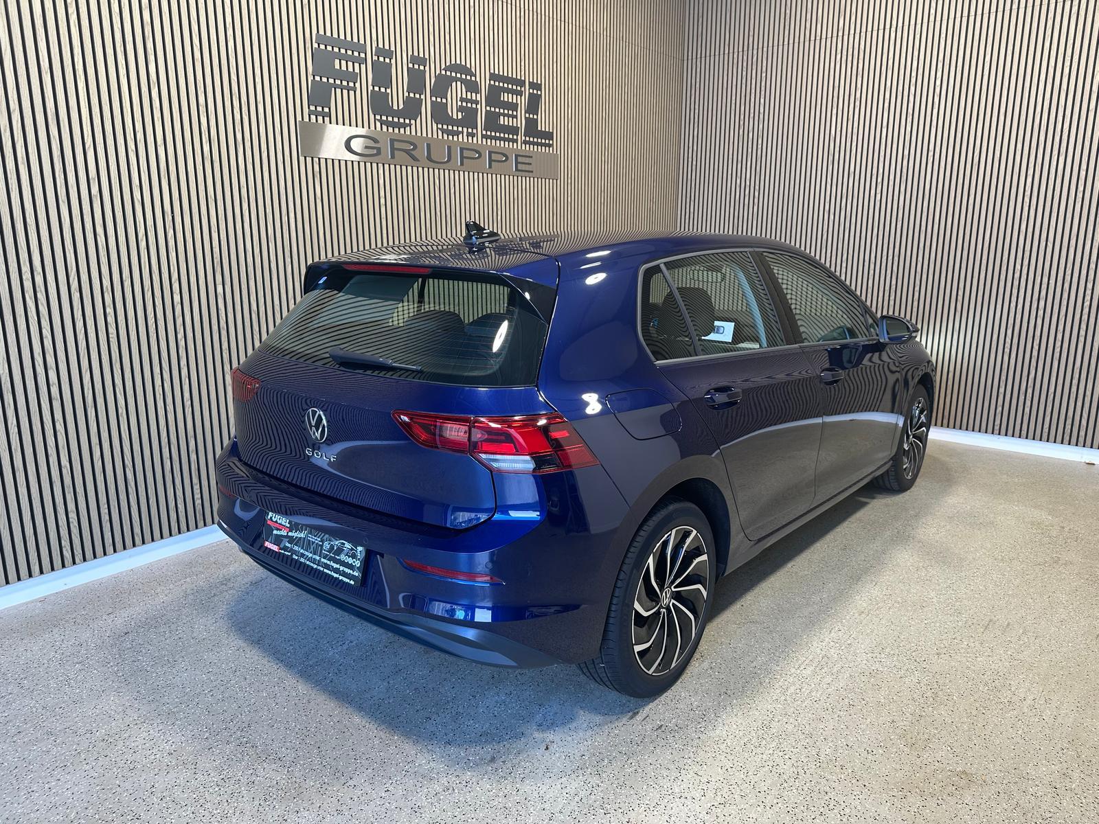 Volkswagen Golf 2.0 TDI Life Navi H&K ALU17Z ACC SHZ, миниатюра 4