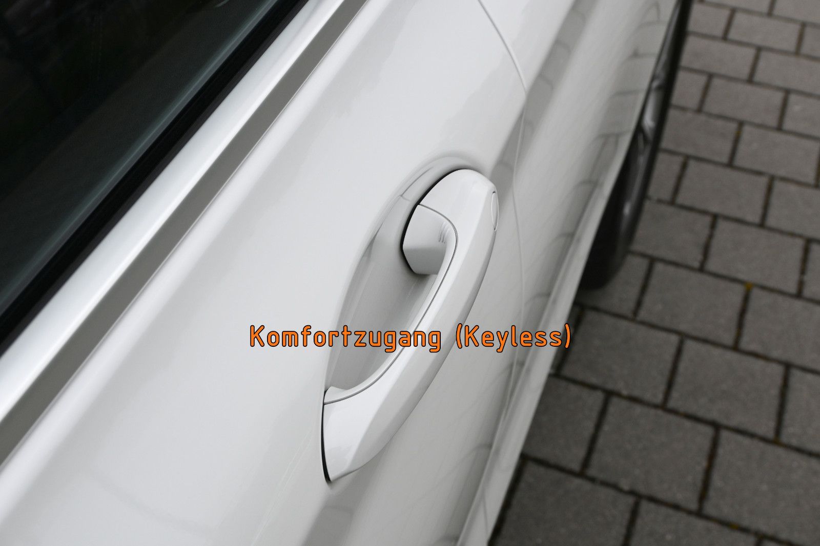 Fahrzeugabbildung BMW X3 xDr.30d °ACC°AHK°HUD°SITZKLIMA°STANDHEIZ°360°