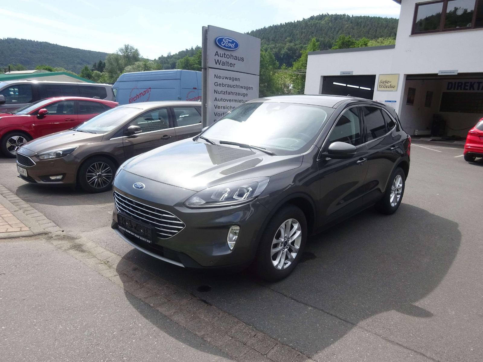 Ford Kuga Titanium Kamera vorne und hinten Navi
