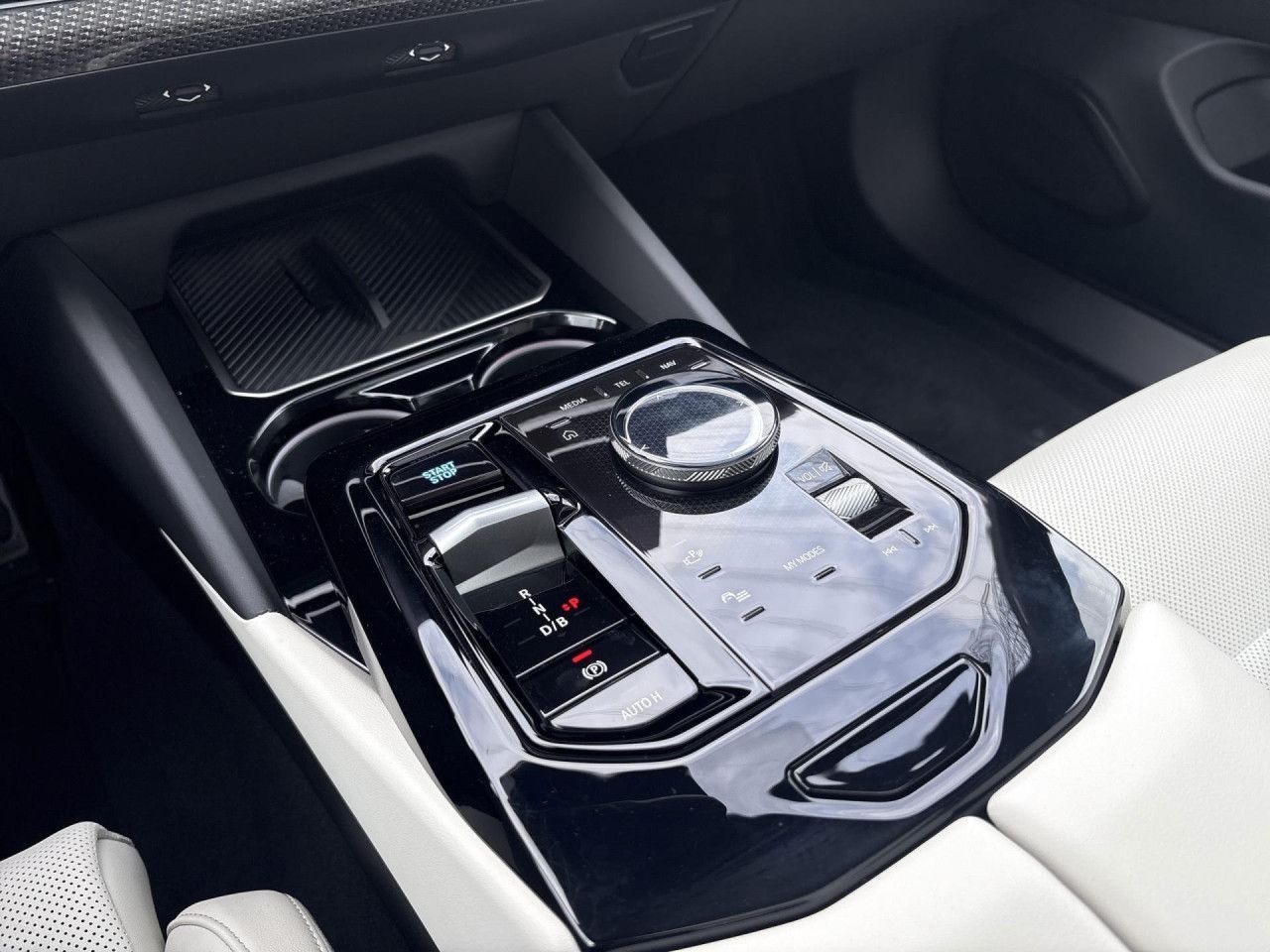 BMW i5 - Bild 13