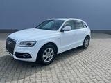 Audi Q5 2.0 TDI, S-Line Chrom - Audi A4: 2.5