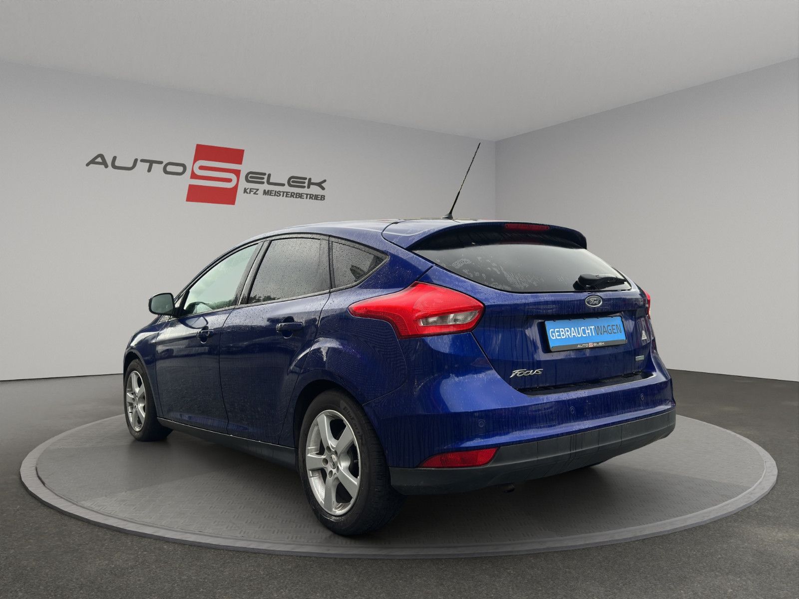 Fahrzeugabbildung Ford Focus Lim. Trend
