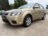 Kia Rio 1.4*TÜV NEU*1.HAND*KLIMA*97PS*8FACH*5TRG* - Kia: K9