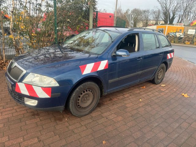 Ford Skoda Octavia 1,6