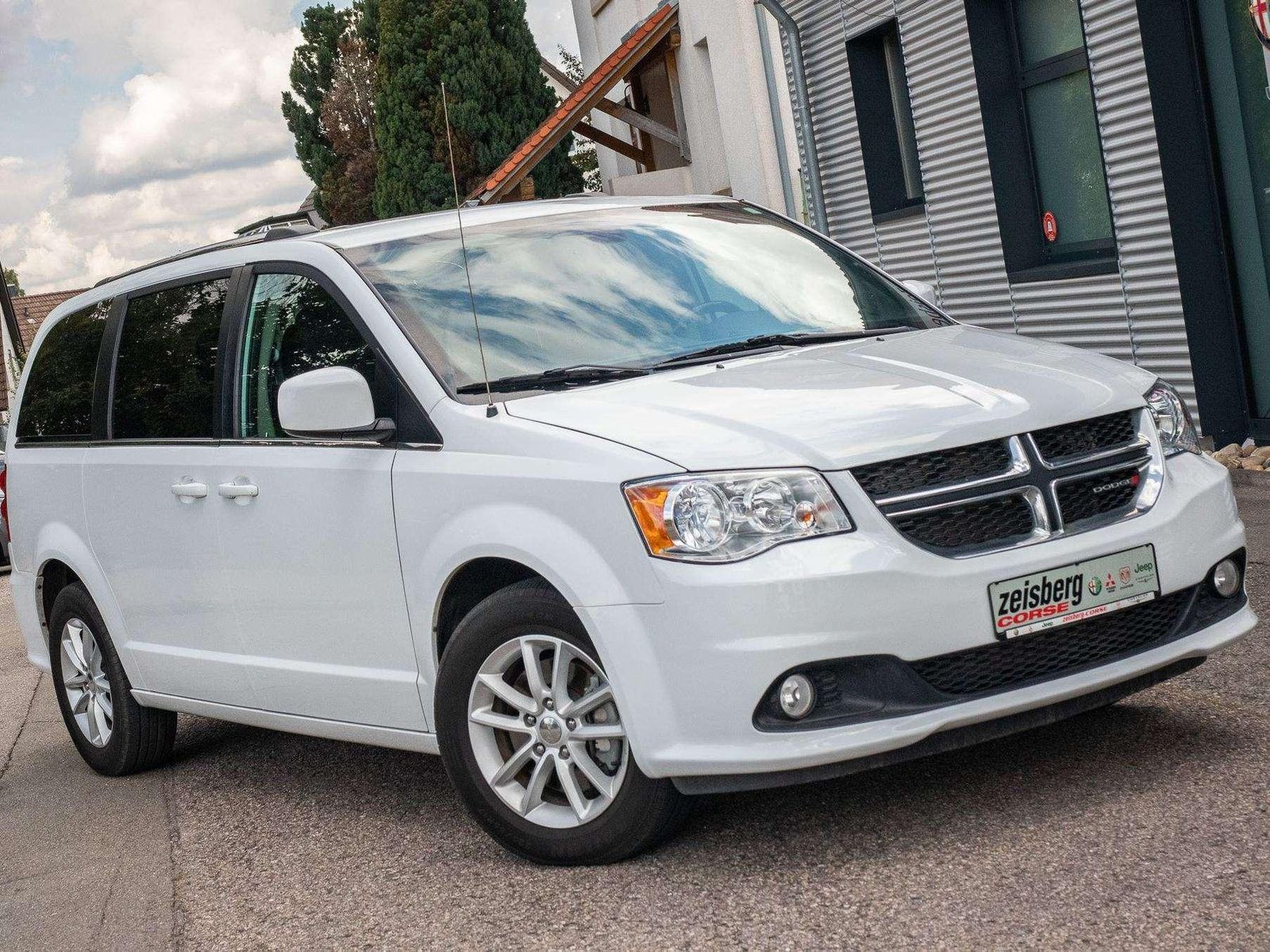 Fahrzeugabbildung Dodge Grand Caravan SXT*TOP Historie*3.6V6*Leder*RFK