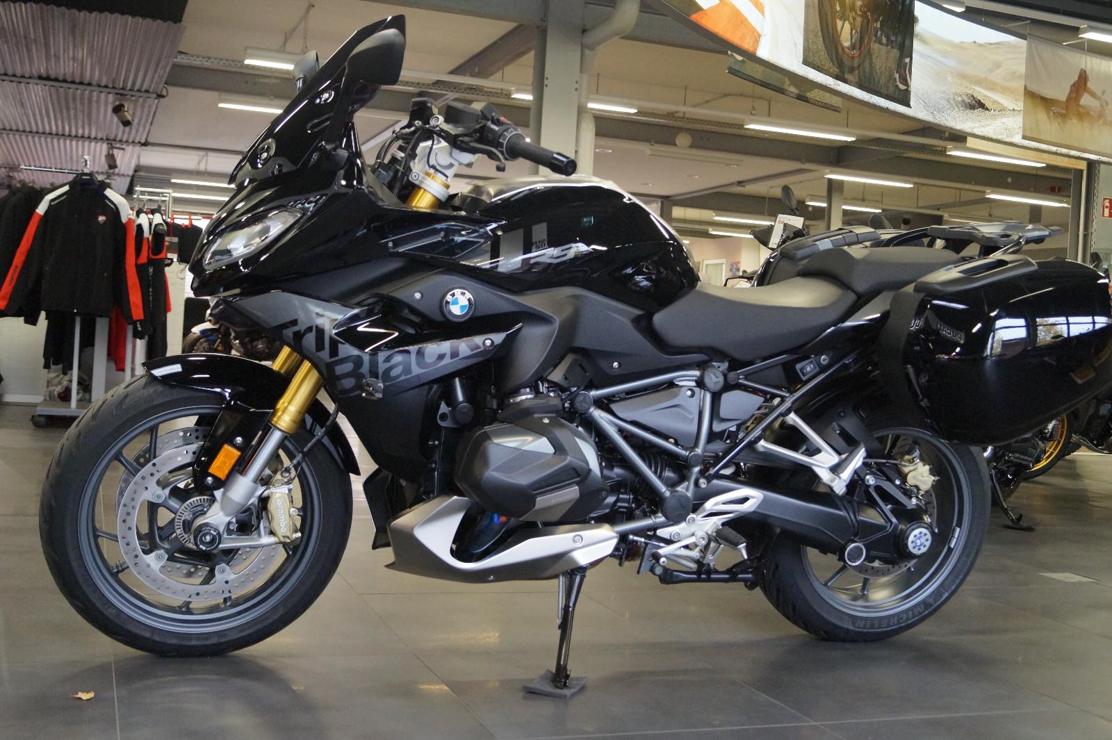 BMW R1250RS Triple Black +Koffer +3 Pakete +8 Extras