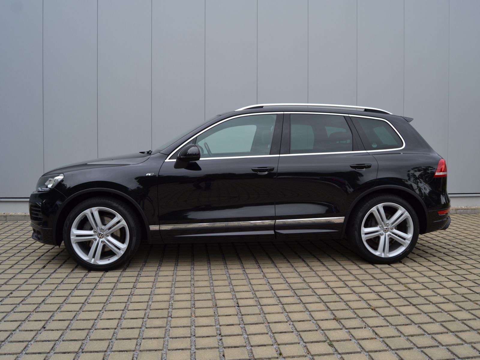 Touareg V8 4.2 TDI 340 PS R-Line Plus MEGA-VOLL/