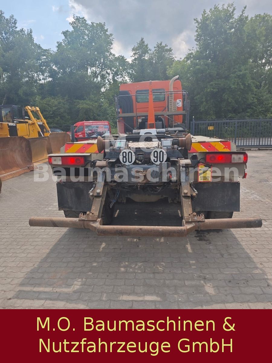 Fahrzeugabbildung Renault Kerax 410-32 / AC/ 8x4 /