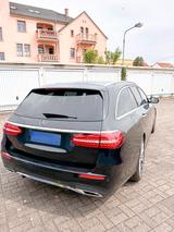 Mercedes-Benz E300d 4MATIC AMG 20' Pano/ Distr./360/StandHz - Mercedes-Benz E 300 in Dresden
