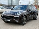 Porsche Cayenne 3.0 Platinum Edition PZ Scheckheft - Porsche Cayenne mit Diesel-Antrieb: 3.0
