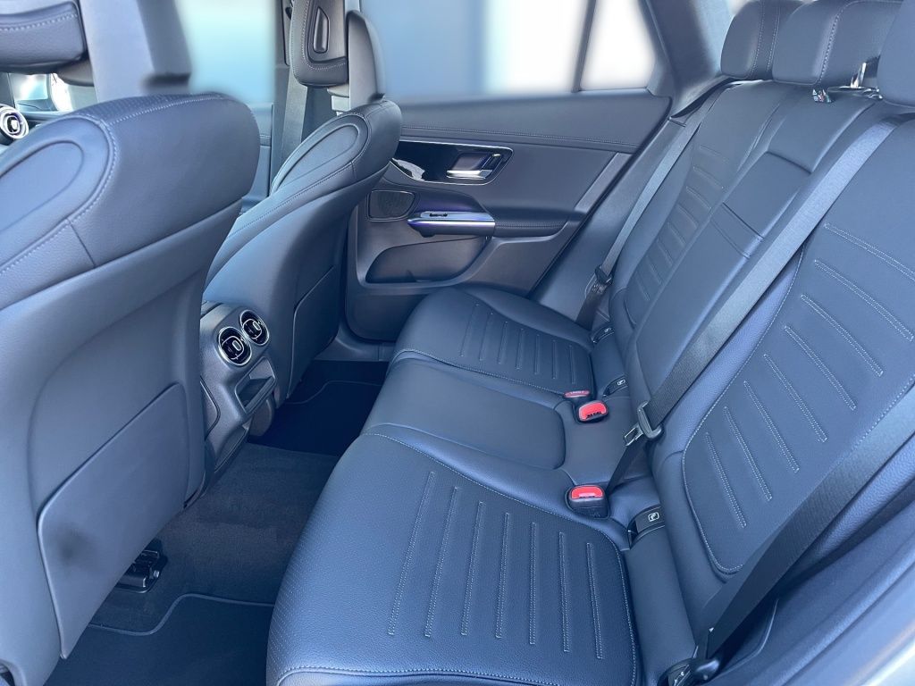 Fahrzeugabbildung Mercedes-Benz GLC 220 d 4MATIC +AMG+SOUND+PARK-PAKET+MEMORY+WI