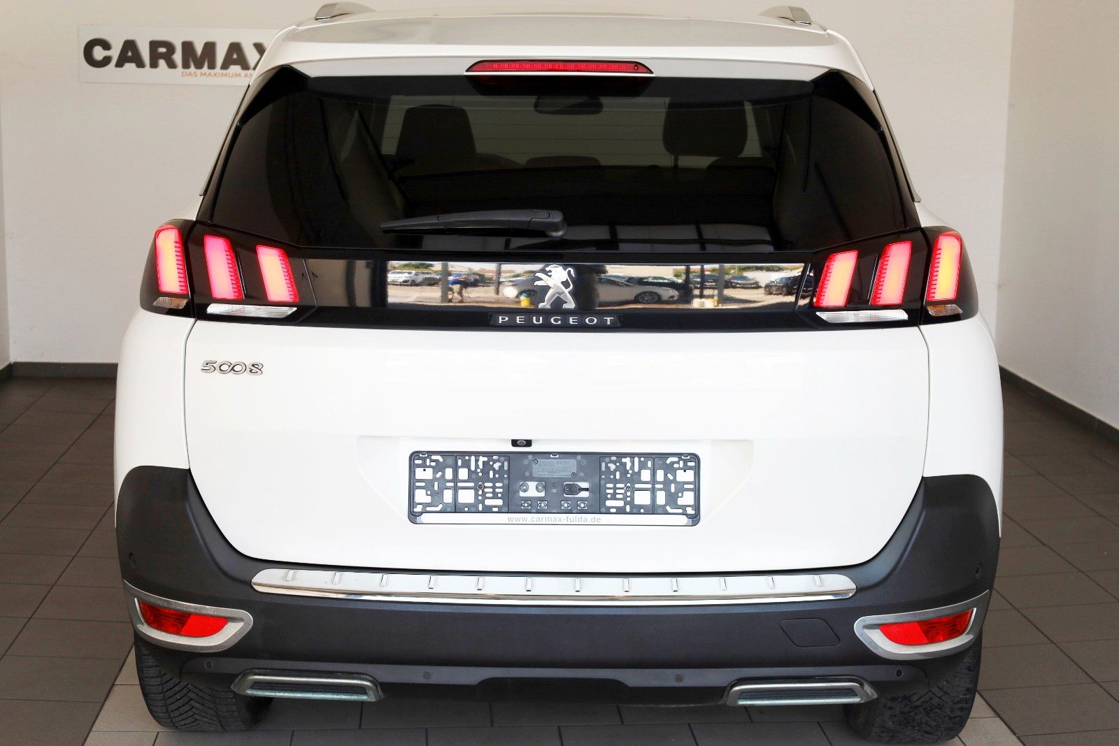 Fahrzeugabbildung Peugeot 5008 Allure 7 Si.,T.Leder,Navi,LED,SH,PDC,Kamera