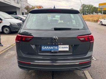 Volkswagen Tiguan - 5
