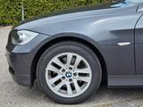 BMW 318i  Touring*Klimaaut*SH*AHK - gebrauchte BMW 318 aus dem Jahr 2007