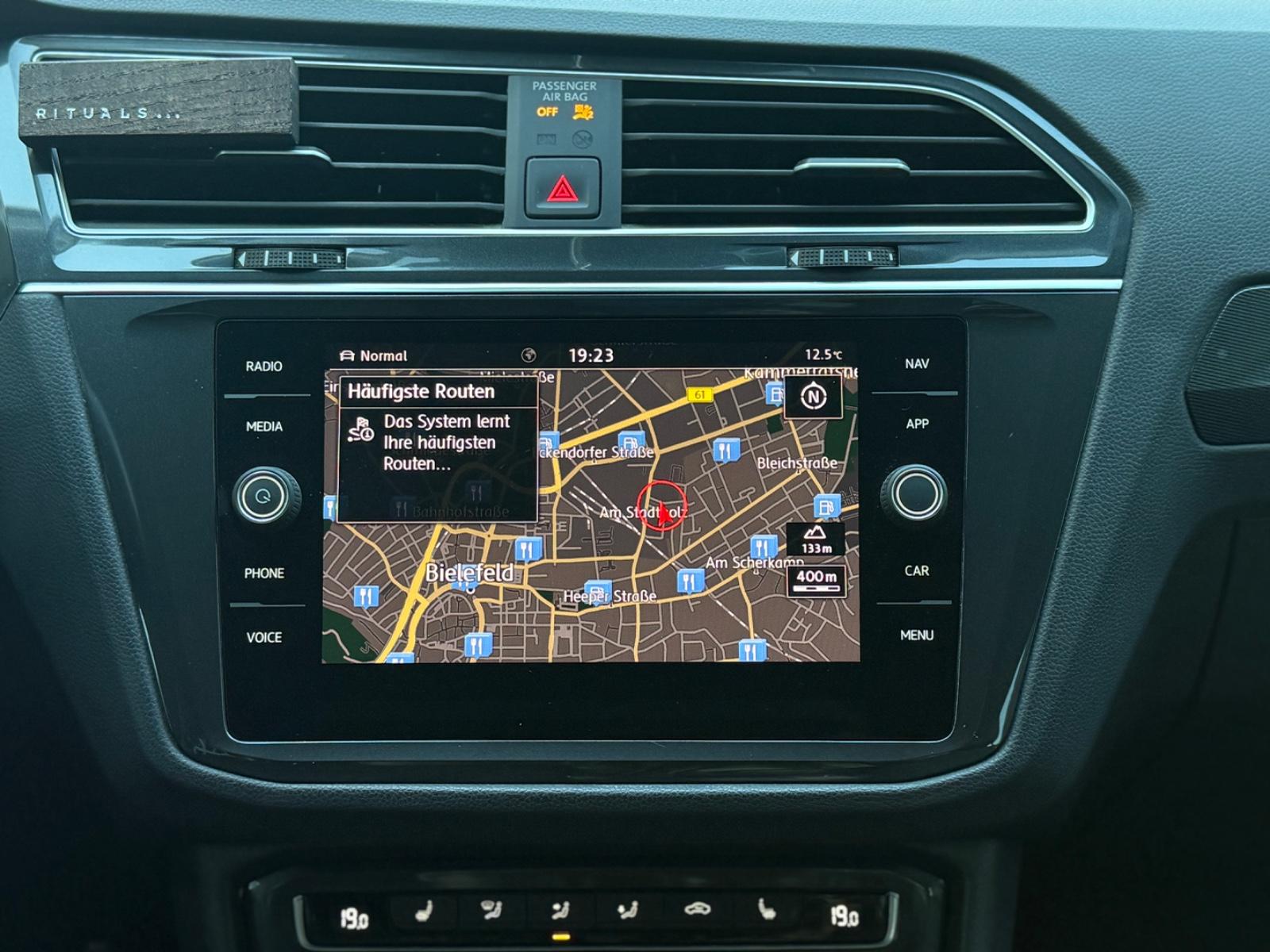 Volkswagen Tiguan 2.0TDI R LINE 4MOTION NAVI BLACKLINE CAM, миниатюра 12