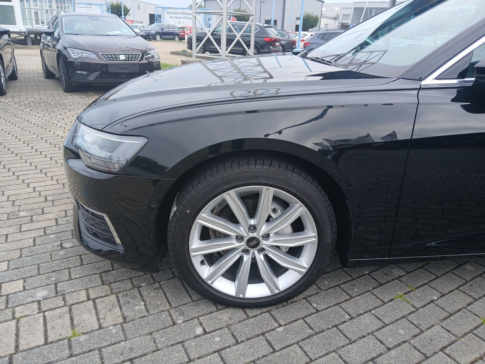 Fahrzeugabbildung Audi A6 Avant 40 TDI design quattro S-tronic LED Navi