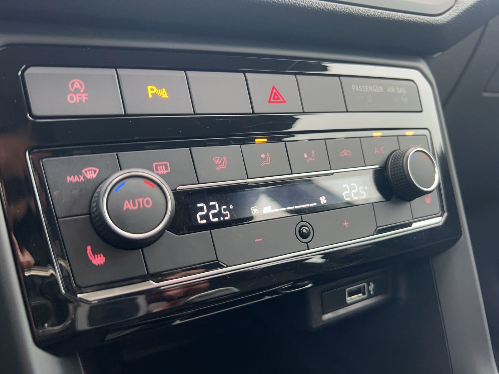 T-Cross Life 1.0 TSI ACC*Klima*SHZ