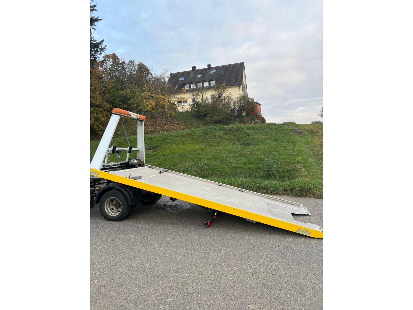 Fahrzeugabbildung Renault Master dCI 145 DOKA 6,5t Hydr. Schiebeplateau AH