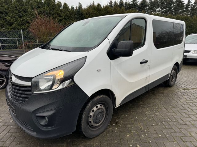 Opel Vivaro B .9 sitze.klima.abgassisteme defekt.