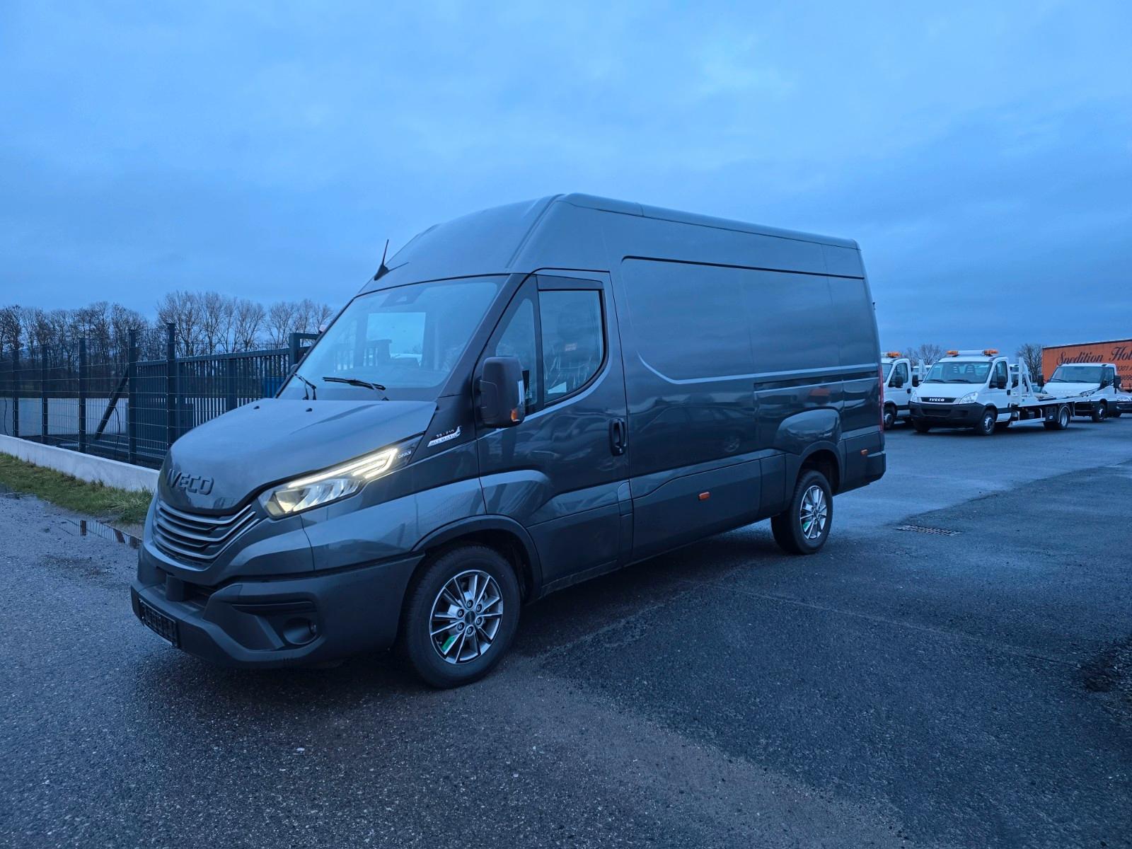 Iveco Daily 35S21H A8 V/Automatik/Metallic/Navi